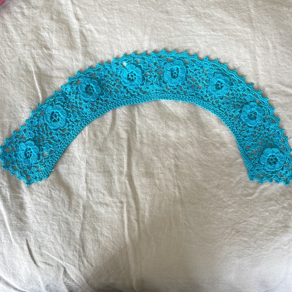 Hand crochet collar - Picture 2 of 3